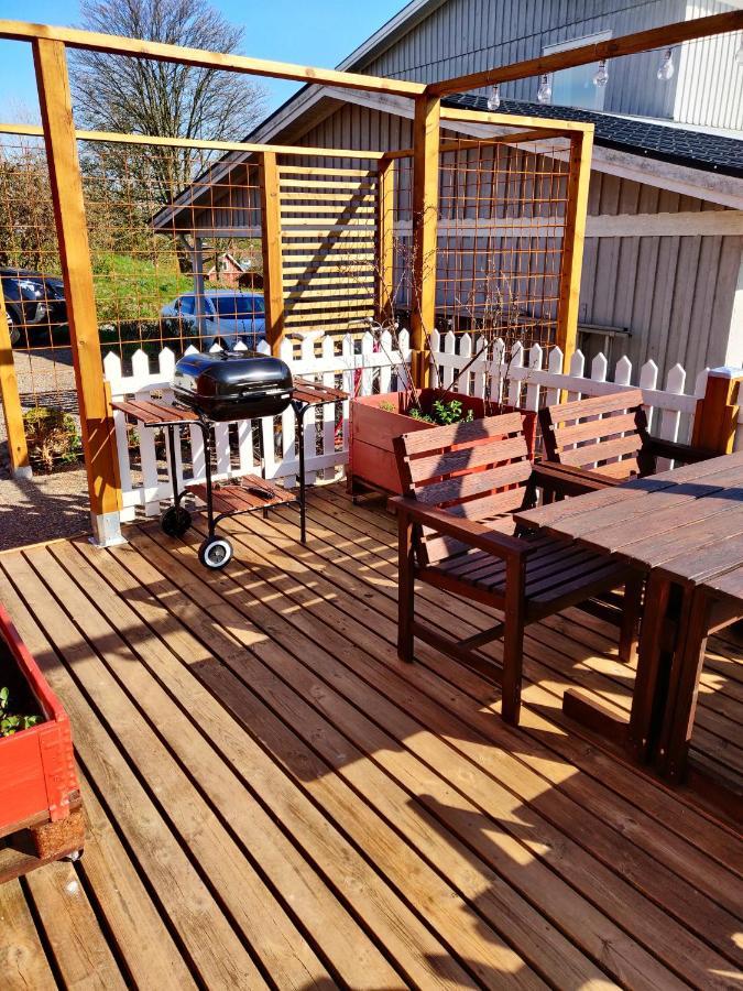 Lillstugan - Centralt Och Havsnaera I Lugnt Villomrade Falkenberg Ngoại thất bức ảnh